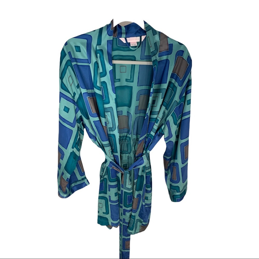 HTF Victoria’s Secret Blue Abstract Robe